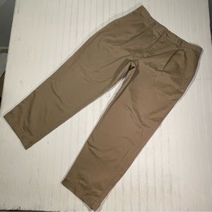 Lee performance khakis pleated front 38x30
